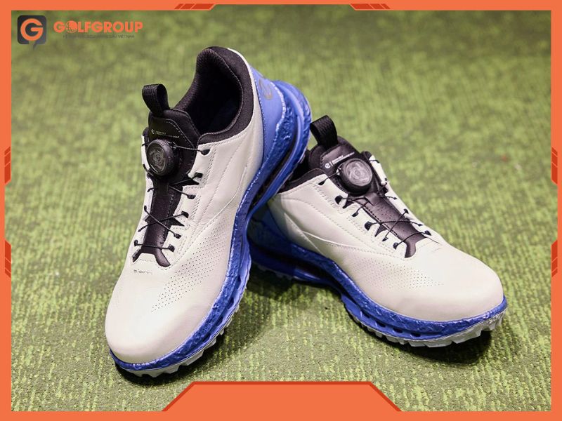 Mẫu giày không chỉ để lại ấn tượng về kiểu dáng mà còn sở hữu chất lượng đáng để sở hữu